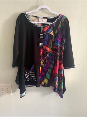 Sew Snazzy Black Multicolor Asymmetric Women's Top M